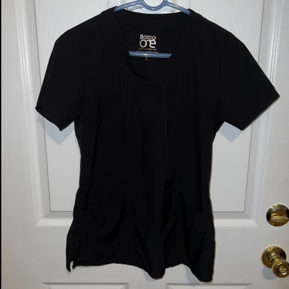 Barco Uniforms Women's Scrub Top